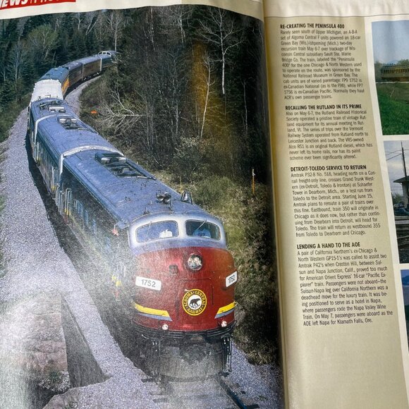 Trains Magazine August 2000 Vol 60 No 8 Railroad Enthusiast Book Railfan Paradis - Picture 8 of 11